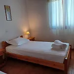 Nerissa 2, Two Bedroom With Amazing Sea View * Spartia