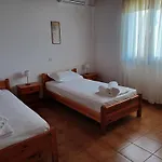 Nerissa 2, Two Bedroom Country House With Amazing Sea View