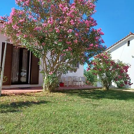 Hébergement de vacances Nerissa 2, Two Bedroom House With Sea View